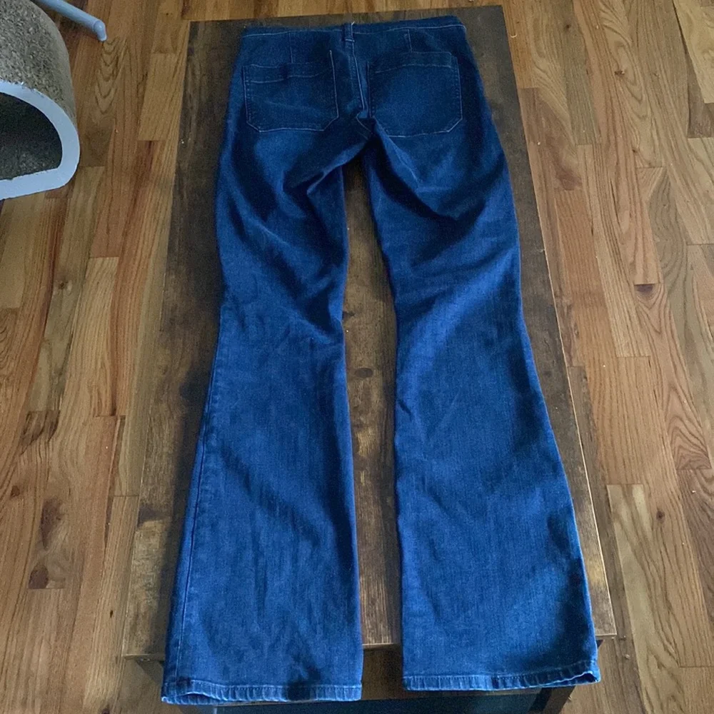 Size- 26 - Picture 2 of 3